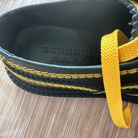 Burberry loafers - Picture 4 of 8